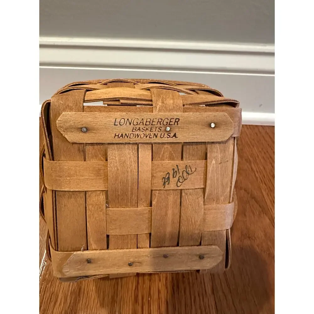 Longaberger Basket 1988 Medium Berry Stationary Handle